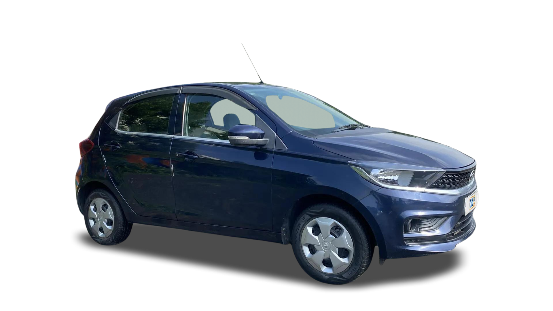 Tata Tiago-img
