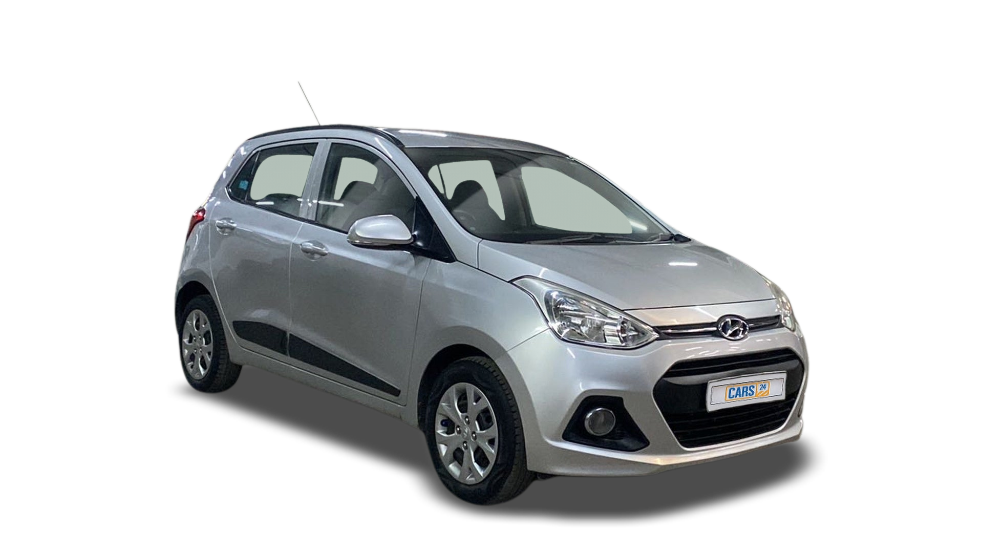 2016 Hyundai Grand i10 - Hatchback - CNG - Manual - ₹3.96 lakh