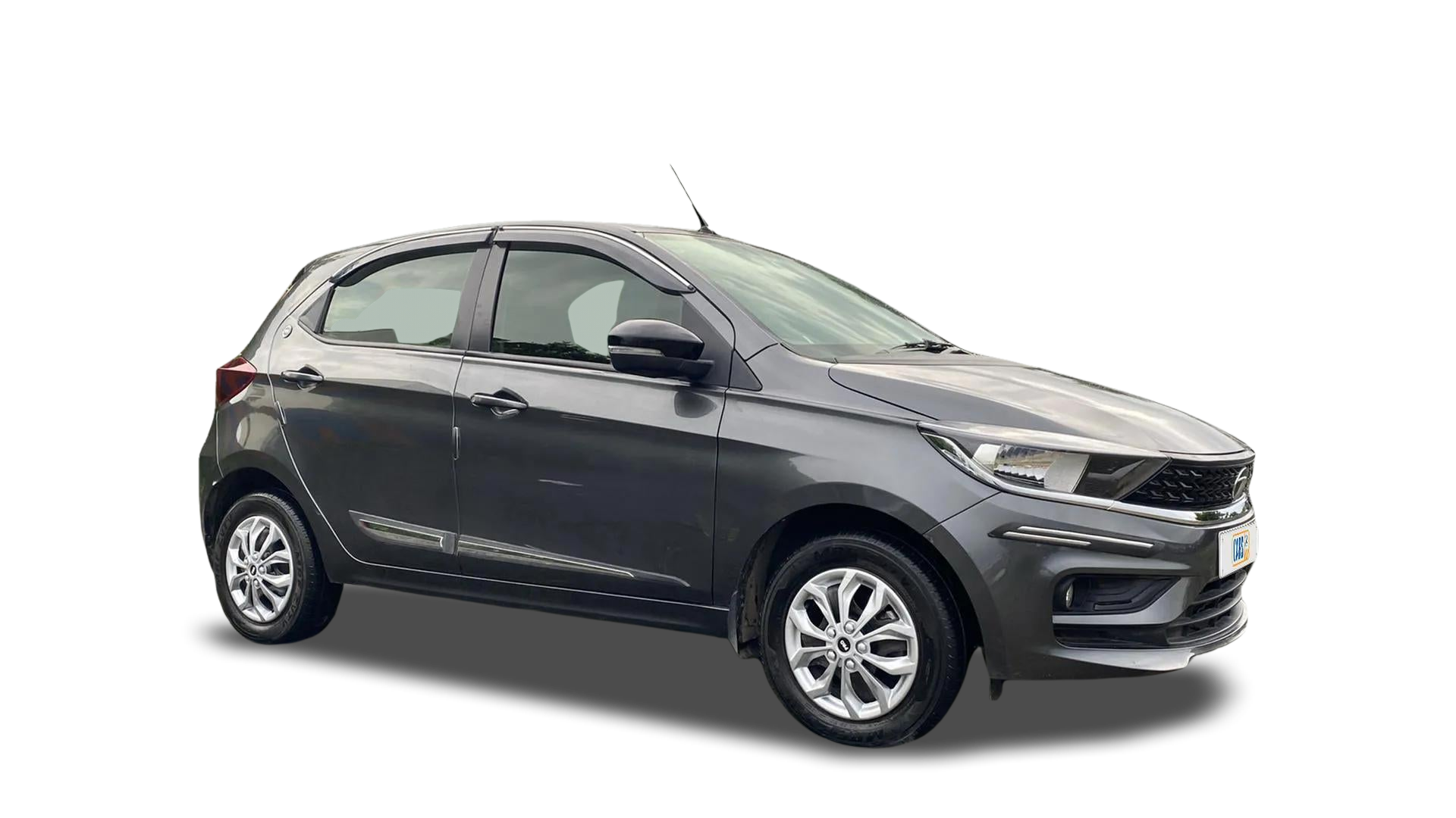 Tata Tiago-img
