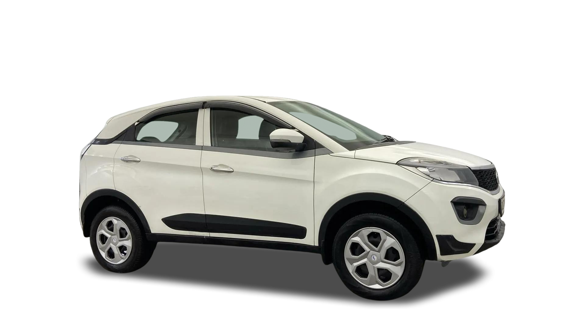 Tata NEXON-img