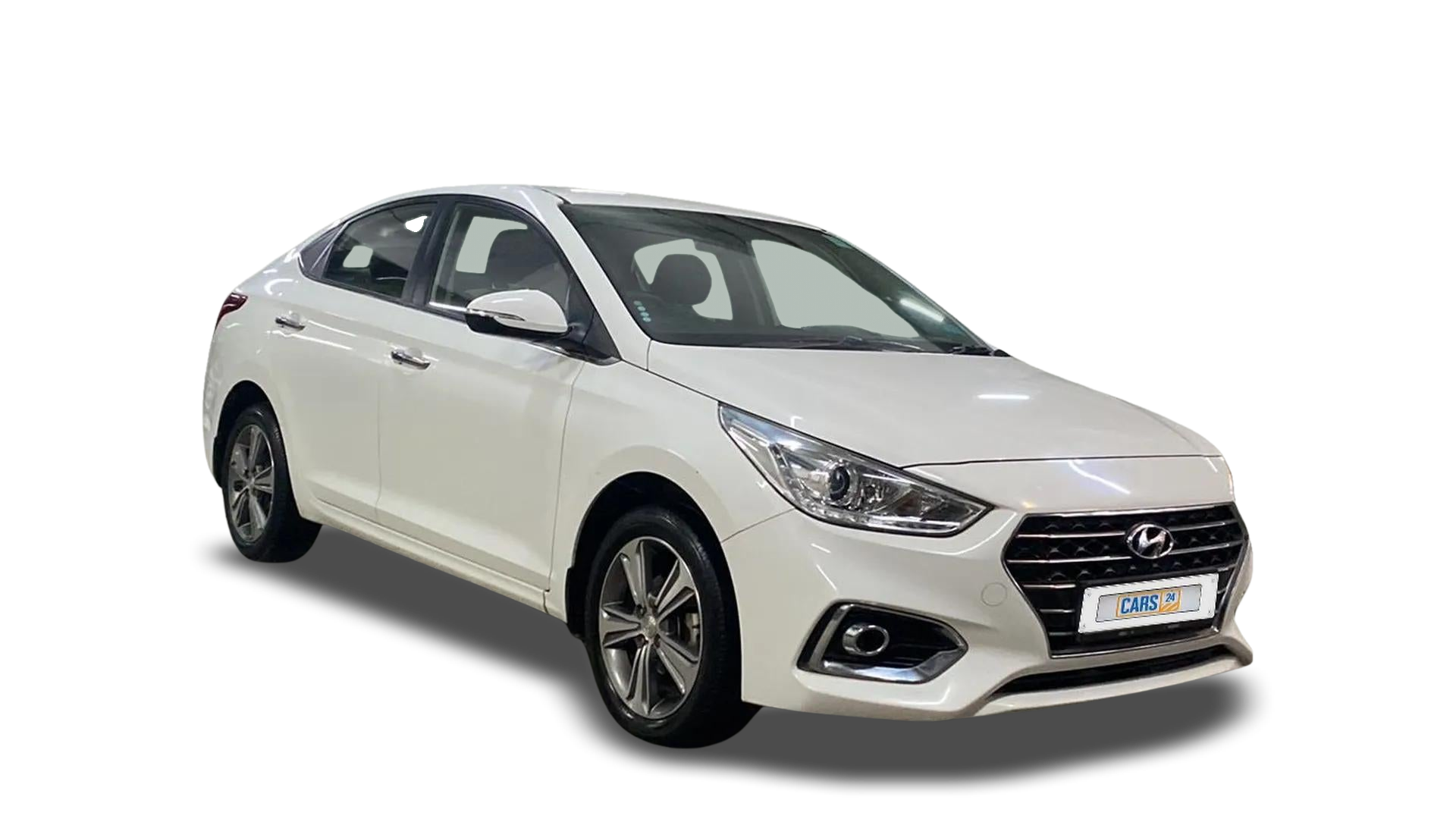 Hyundai Verna-img