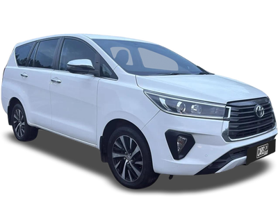 Toyota Innova Crysta-img