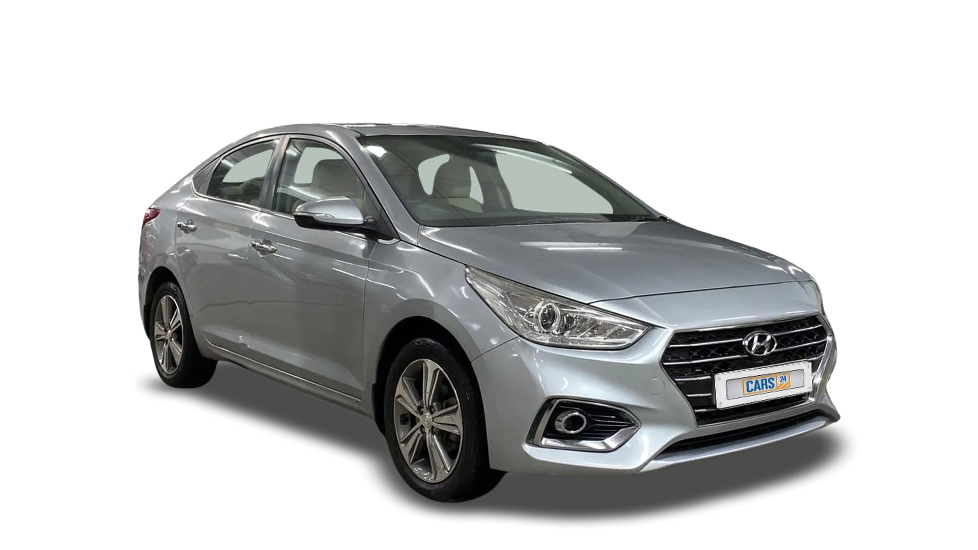 Hyundai Verna-img