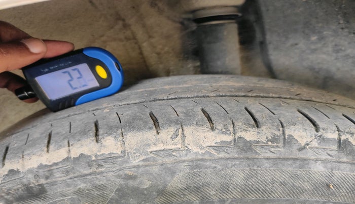 2021 Maruti IGNIS SIGMA 1.2, Petrol, Manual, 1,18,407 km, tyre