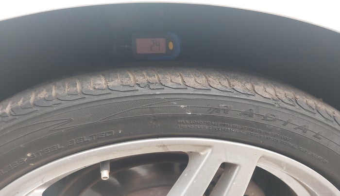 2017 Audi A6 35 TDI S LINE, Diesel, Automatic, 1,05,873 km, tyre