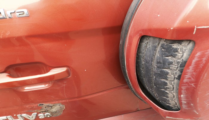 2016 Mahindra TUV300 T8, Diesel, Manual, 84,652 km, tyre