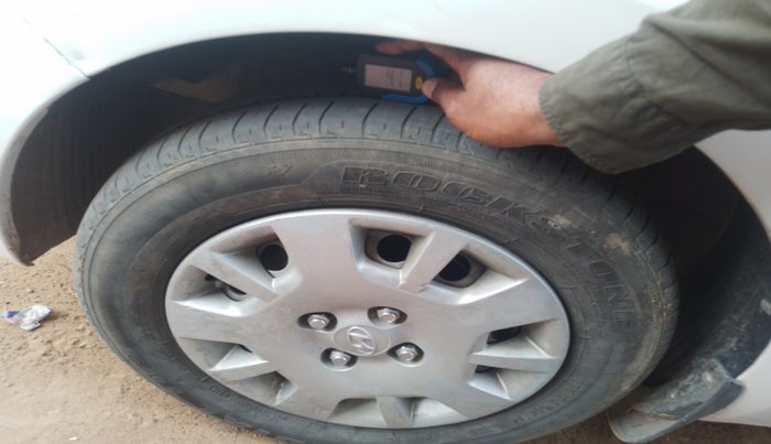 2012 Hyundai i20 MAGNA 1.2, Petrol, Manual, 1,31,126 km, tyre