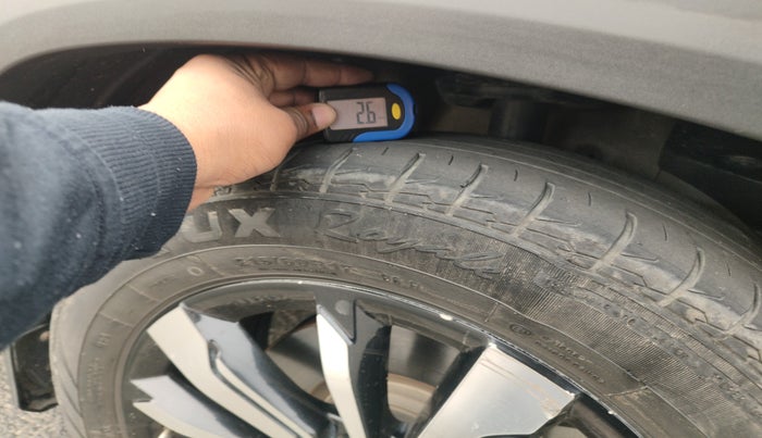 2020 MG HECTOR SHARP 2.0 DIESEL, Diesel, Manual, 1,00,950 km, tyre