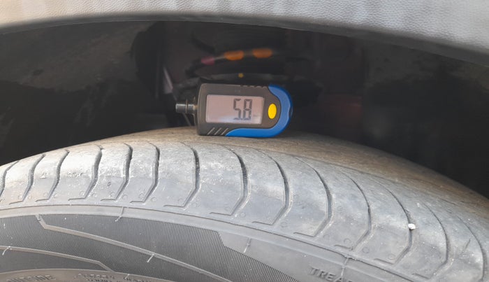 2023 Volkswagen TAIGUN TOPLINE 1.0 TSI MT, Petrol, Manual, 19,782 km, tyre