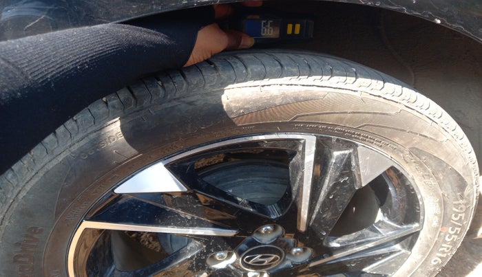 2020 Hyundai Verna 1.6 VTVT SX (O) AT, Petrol, Automatic, 63,082 km, tyre