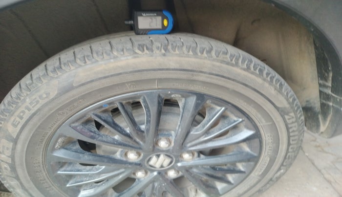 2021 Maruti XL6 ALPHA AT, Petrol, Automatic, 57,568 km, tyre