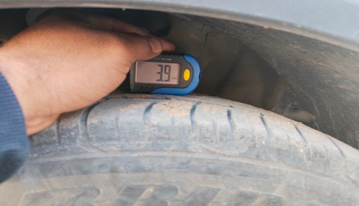 2017 Hyundai Creta SX PLUS AT 1.6 PETROL, Petrol, Automatic, 80,636 km, tyre