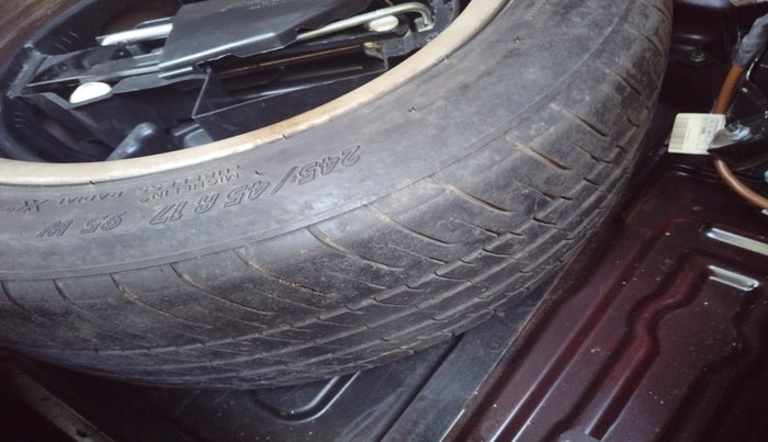 2012 Mercedes Benz E Class E 250 CDI Avantgarde, Diesel, Automatic, 38,876 km, tyre