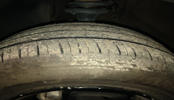 2023 Maruti IGNIS ZETA 1.2 AMT, Petrol, Automatic, 14,715 km, tyre