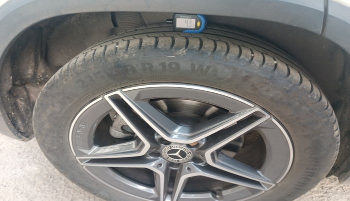 2023 Mercedes Benz GLA Class 220d, Diesel, Automatic, 25,000 km, tyre