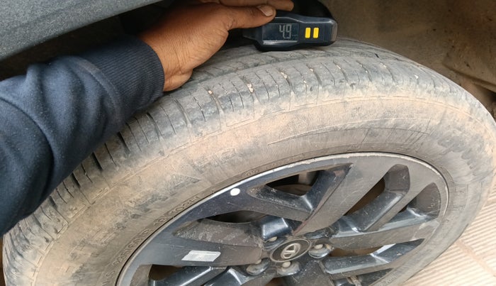 2023 Tata Harrier XZA PLUS 2.0L DARK EDITION, Diesel, Automatic, 83,000 km, tyre