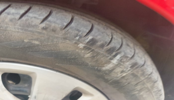 2012 Hyundai i10 MAGNA 1.2, Petrol, Manual, 64,107 km, tyre