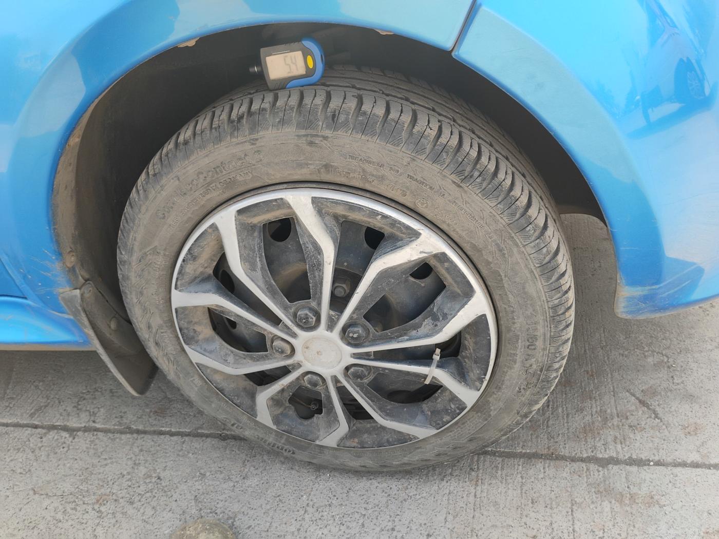 2017 Mahindra E20 Plus P4, Electric, Automatic, 24,439 km, tyre