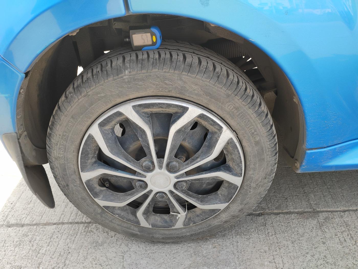 2017 Mahindra E20 Plus P4, Electric, Automatic, 24,439 km, tyre