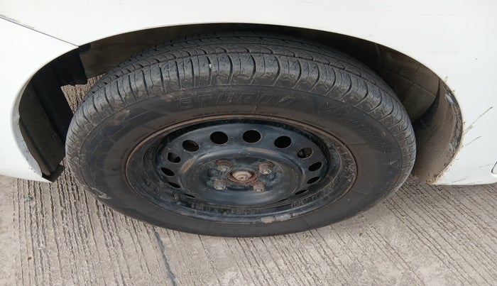 2014 Maruti Wagon R 1.0 VXI, Petrol, Manual, 91,381 km, tyre