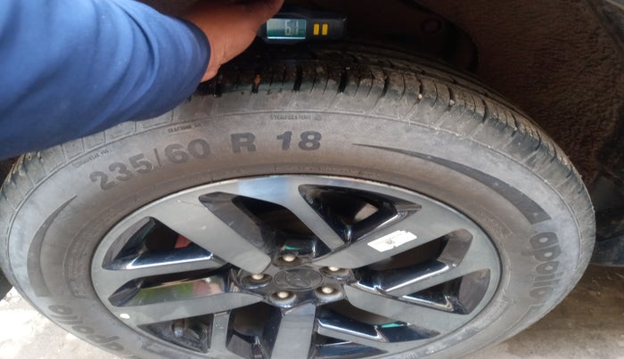 2023 Tata Harrier XZA PLUS 2.0L DARK EDITION, Diesel, Automatic, 35,001 km, tyre