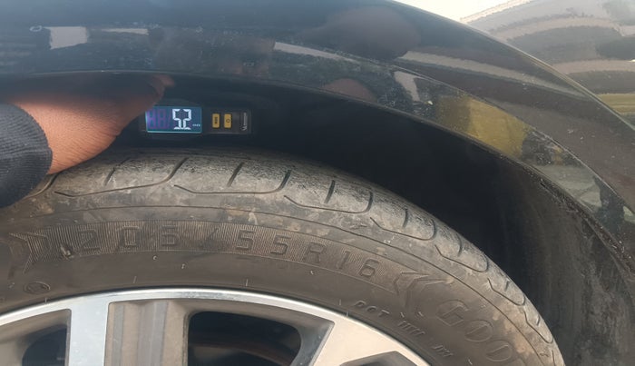 2023 Hyundai Verna SX (O)1.5 VTVT, Petrol, Manual, 10,000 km, tyre