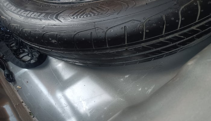 2023 Hyundai Verna SX (O)1.5 VTVT, Petrol, Manual, 10,000 km, tyre