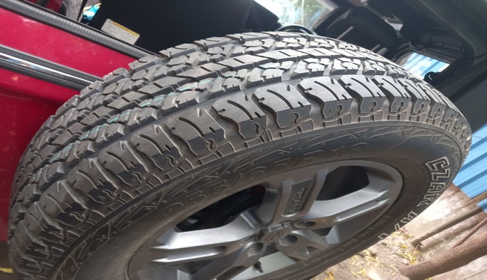 2022 Mahindra Thar LX HT PETROL 4WD MT, Petrol, Manual, 22,923 km, tyre
