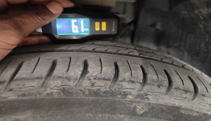 2024 Tata ALTROZ XZ + SUNROOF, Petrol, Manual, 10,500 km, tyre