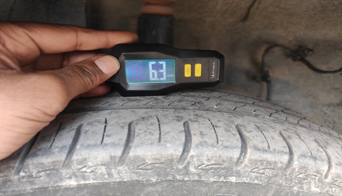 2024 Tata ALTROZ XZ + SUNROOF, Petrol, Manual, 10,500 km, tyre