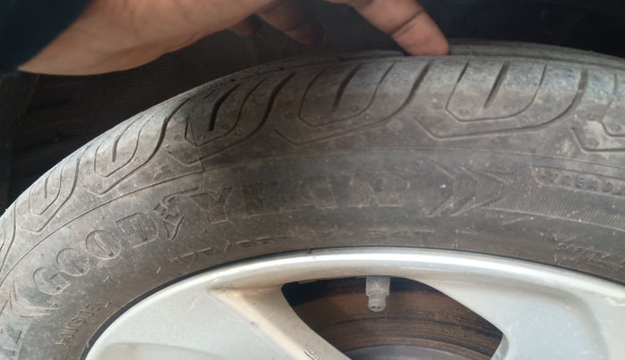 2014 Honda City 1.5L I-VTEC V MT, Petrol, Manual, 79,613 km, tyre