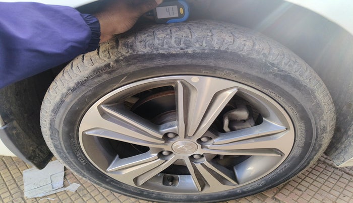 2019 Hyundai Verna 1.6 SX (O) CRDI MT, Diesel, Manual, 48,919 km, tyre