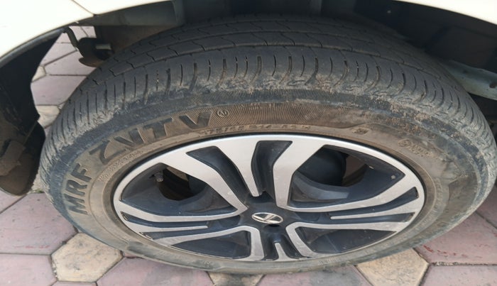 2022 Tata TIGOR XZ PLUS CNG, Petrol, Manual, 24,033 km, tyre