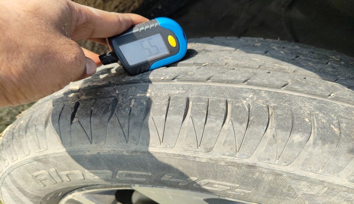 2023 KIA SONET HTX 1.5 AT, Diesel, Automatic, 45,379 km, tyre