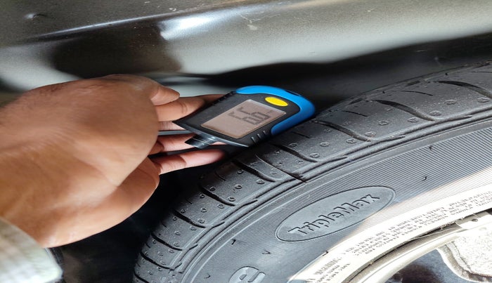 2023 KIA SONET HTX 1.5 AT, Diesel, Automatic, 45,379 km, tyre