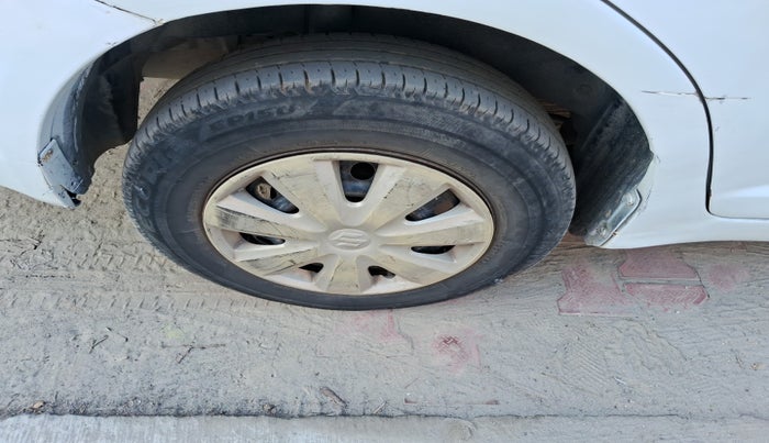 2011 Maruti Swift Dzire VDI, Diesel, Manual, 1,34,971 km, tyre