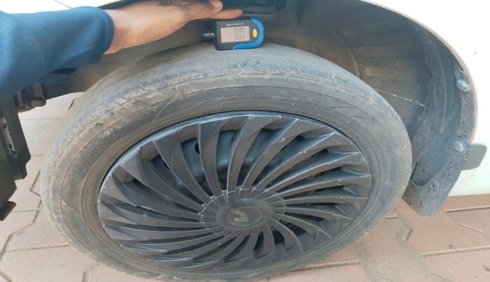 2014 Maruti Wagon R 1.0 VXI, Petrol, Manual, 1,25,250 km, tyre