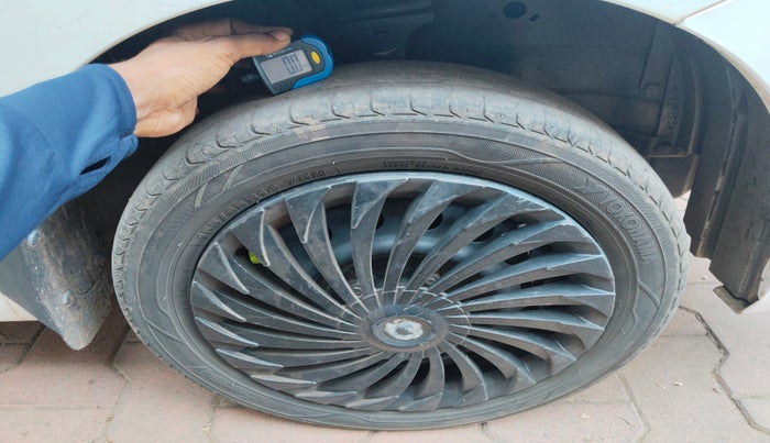 2014 Maruti Wagon R 1.0 VXI, Petrol, Manual, 1,25,250 km, tyre