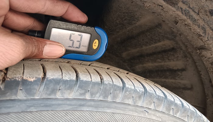 2012 Maruti Wagon R 1.0 LXI, Petrol, Manual, 54,518 km, tyre