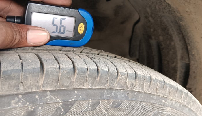 2012 Maruti Wagon R 1.0 LXI, Petrol, Manual, 54,518 km, tyre