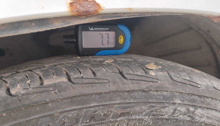 2010 Maruti Wagon R 1.0 VXI, Petrol, Manual, 1,05,939 km, tyre