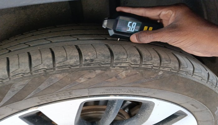 2021 MG HECTOR PLUS SHARP 2.0 DIESEL TURBO MT 6-STR, Diesel, Manual, 1,16,273 km, tyre