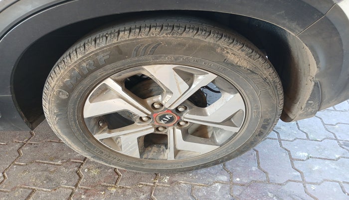 2020 KIA SONET GTX PLUS 1.0 DCT, Petrol, Automatic, 40,500 km, tyre