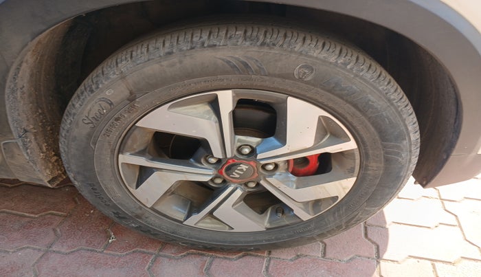 2020 KIA SONET GTX PLUS 1.0 DCT, Petrol, Automatic, 40,500 km, tyre