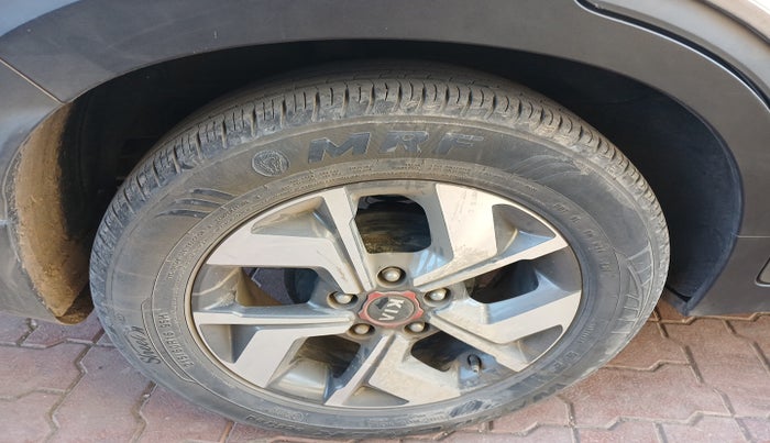 2020 KIA SONET GTX PLUS 1.0 DCT, Petrol, Automatic, 40,500 km, tyre