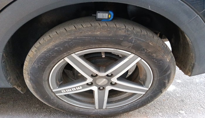 2016 Hyundai Creta E PLUS 1.6 PETROL, Petrol, Manual, 76,510 km, tyre
