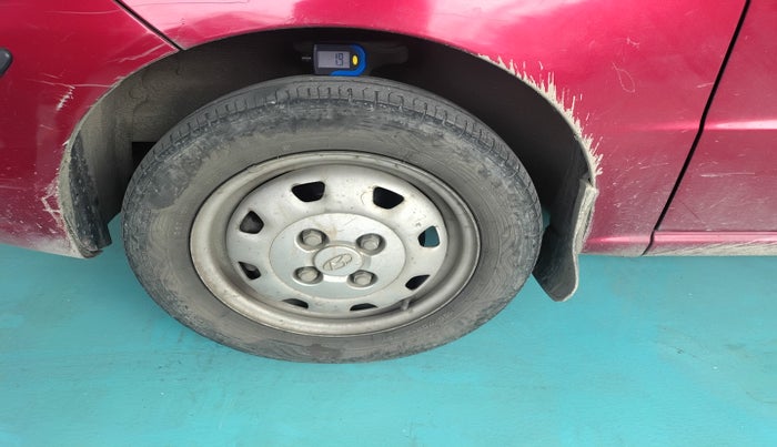 2011 Hyundai Santro Xing GL PLUS, Petrol, Manual, 75,448 km, tyre