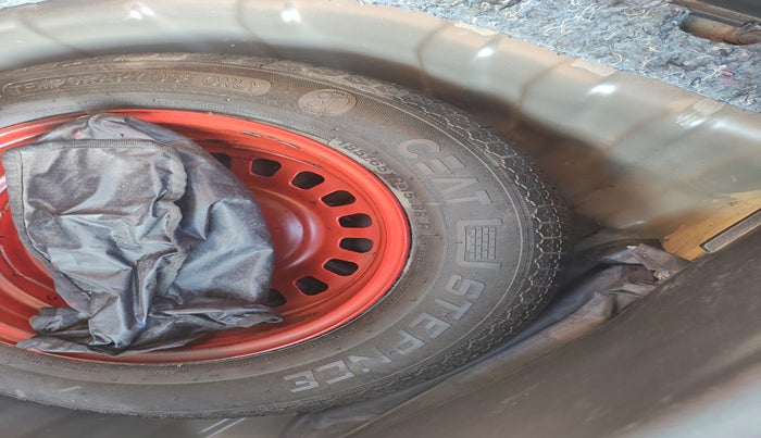 2022 Nissan MAGNITE XV RED EDITION, Petrol, Manual, 43,000 km, tyre