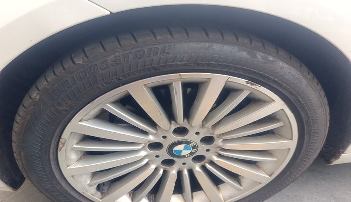2014 BMW 3 Series 320D GT LUXURY LINE, Diesel, Automatic, 1,00,856 km, tyre