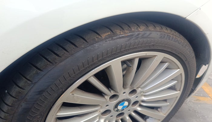 2014 BMW 3 Series 320D GT LUXURY LINE, Diesel, Automatic, 1,00,856 km, tyre